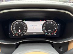 Jaguar XFL 2.0T P250 two-wheel drive exclusive luxury version - фото 14