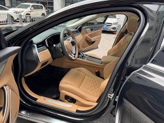 Jaguar XFL 2.0T P250 two-wheel drive exclusive luxury version - фото 8