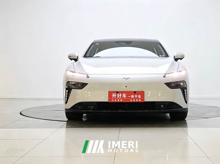 Lynk & Co eπ007 2024 620 Pro - автомобиль из Китая