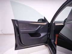 Tesla Model Y 2021 standard range rear-wheel drive version - фото 11