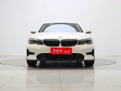 BMW 3 Series 2022 320i Sports Package - фото 2
