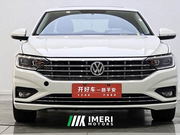 Volkswagen Sagitar 280TSI DSG transcendent version - автомобиль из Китая