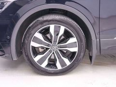 Volkswagen Tiguan L 330TSI automatic two-wheel drive R-Line version - фото 15