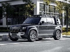 Land Rover Defender 110 P400 Dark Special Edition - фото 1