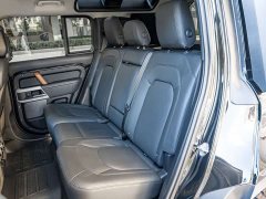 Land Rover Defender 110 P400 Dark Special Edition - фото 5