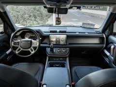 Land Rover Defender 110 P400 Dark Special Edition - фото 7