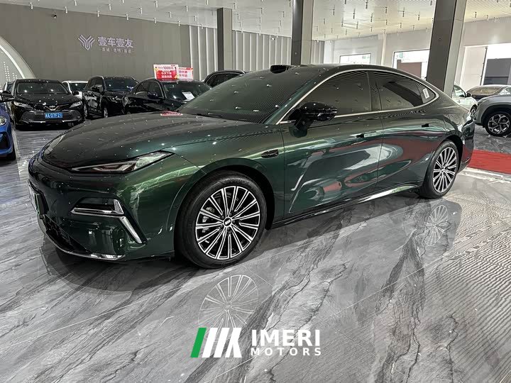 Geely Galaxy Starship 8 130km EM-P Starship Edition - автомобиль из Китая