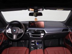 BMW 5 Series facelift 530Li leading M sports package - фото 10