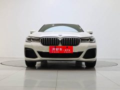BMW 5 Series facelift 530Li leading M sports package - фото 2
