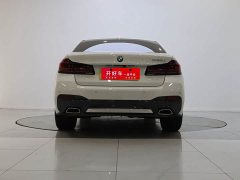 BMW 5 Series facelift 530Li leading M sports package - фото 4