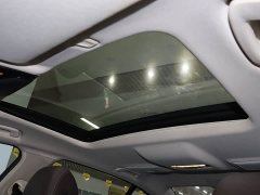 BMW 5 Series facelift 525Li luxury package - фото 14