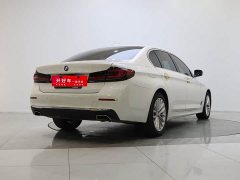 BMW 5 Series facelift 525Li luxury package - фото 5