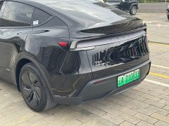 Tesla Model Y long-range all-wheel drive version - фото 12
