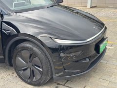 Tesla Model Y long-range all-wheel drive version - фото 17