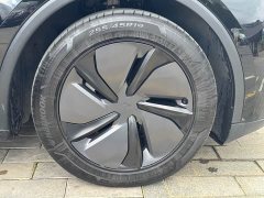 Tesla Model Y long-range all-wheel drive version - фото 18