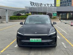 Tesla Model Y long-range all-wheel drive version - фото 4