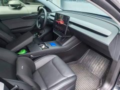 Tesla Model Y rear-wheel drive version - фото 4