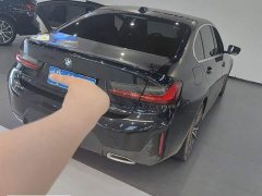 BMW 3 Series 320Li M Sports Package - фото 2