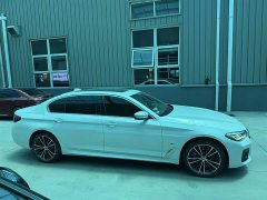 BMW 5 Series facelift 530Li leading M sports package - фото 3