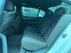 BMW 5 Series facelift 530Li leading M sports package - фото 9