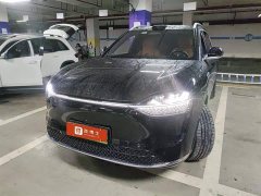 AITO M9 EREV Ultra 42kWh 6-Seater - фото 1