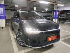 AITO M9 EREV Ultra 42kWh 6-Seater - фото 2