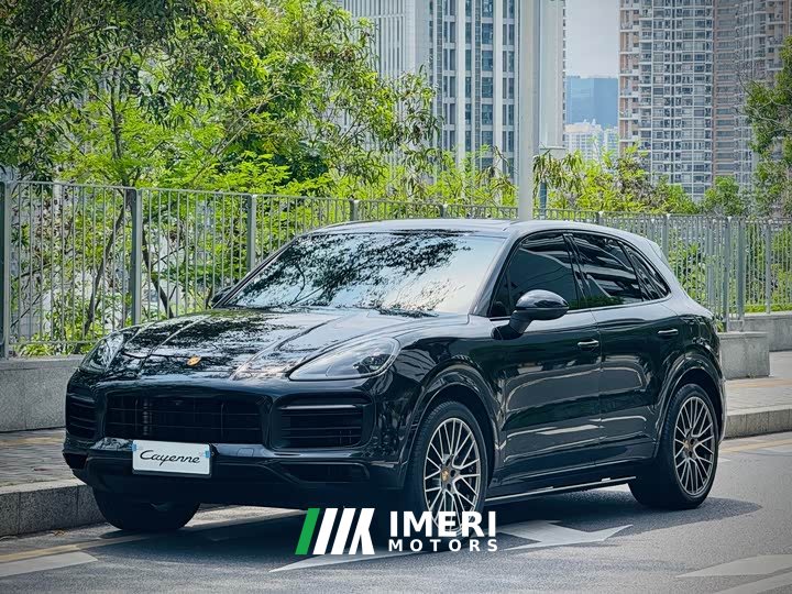 Porsche Cayenne S 2.9T Platinum Edition - автомобиль из Китая