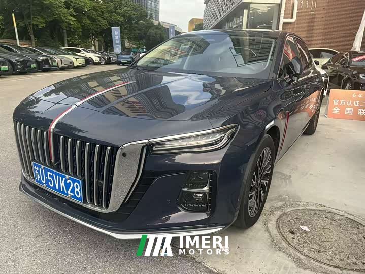 Hongqi H5 2.0T automatic smart connected flag version - автомобиль из Китая