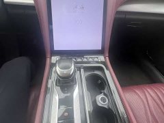 Hongqi H5 2.0T automatic smart connected flag version - фото 18