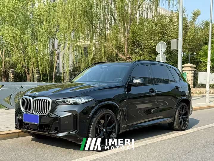 BMW X5 2023 xDrive 30Li Exclusive M Sports Night Package - автомобиль из Китая