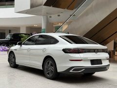 Lynk & Co Lingdu L 280TSI DSG spicy version - фото 6