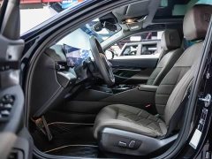 BMW 5 Series 530Li Leading M Sports Package - фото 8