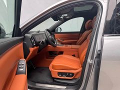 AITO Wenjie M8 2025 extended range Ultra version 53.4kWh 5-seater version (192-line lidar) - фото 9