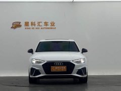 Audi A4L 40 TFSI luxury and dynamic - фото 2