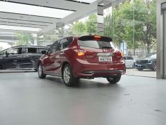 Nissan Tiida 2021 1.6L CVT Smart Travel Edition - фото 4