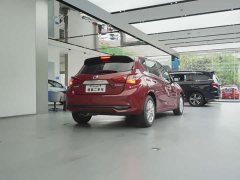 Nissan Tiida 2021 1.6L CVT Smart Travel Edition - фото 6