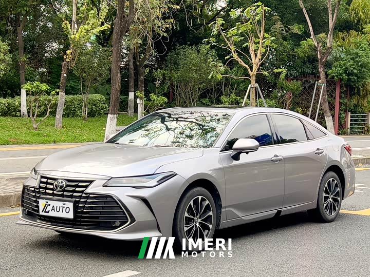 Toyota Avalon 2.0L Entry Edition - автомобиль из Китая