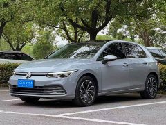 Volkswagen Golf 2021 280TSI DSG Pro - фото 1
