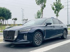 Hongqi H5 2023 2.0T automatic smart connected flag version - фото 1