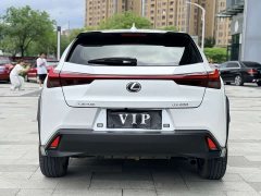 Lexus UX 2020 200 Special Edition - фото 3