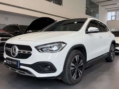 Mercedes-Benz GLA 220 - фото 1