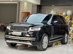 Land Rover Range Rover 2024 3.0 L6 400PS Extended Edition - фото 1