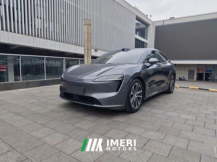 Luxeed Zhijie R7 pure electric 802km Max - автомобиль из Китая