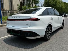Lynk & Co Roewe D6 450km Premium Edition - фото 17