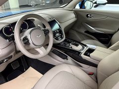 Aston Martin DBX 4.0T V8 - фото 11