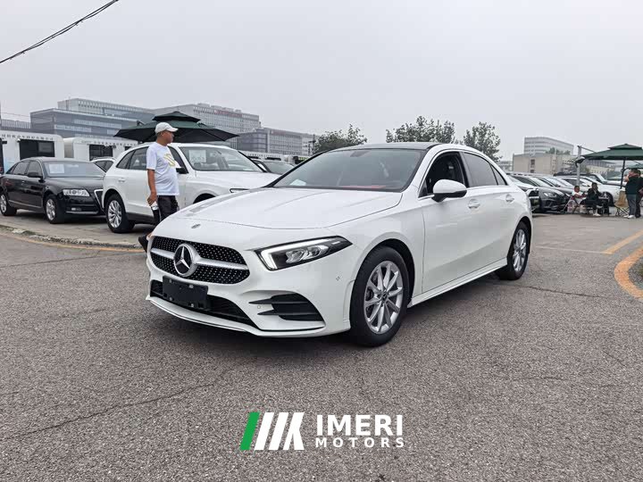 Mercedes-Benz A-Class A 200 L Dynamic - автомобиль из Китая