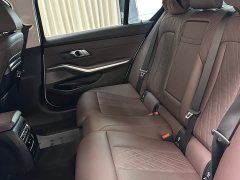 BMW 3 Series 320Li M Sports Package - фото 9