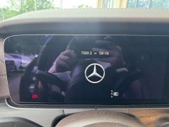 Mercedes-Benz E-Class Three E 300 L Luxury - фото 7