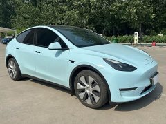 Tesla Model Y long-range all-wheel drive version - фото 4