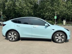 Tesla Model Y long-range all-wheel drive version - фото 5